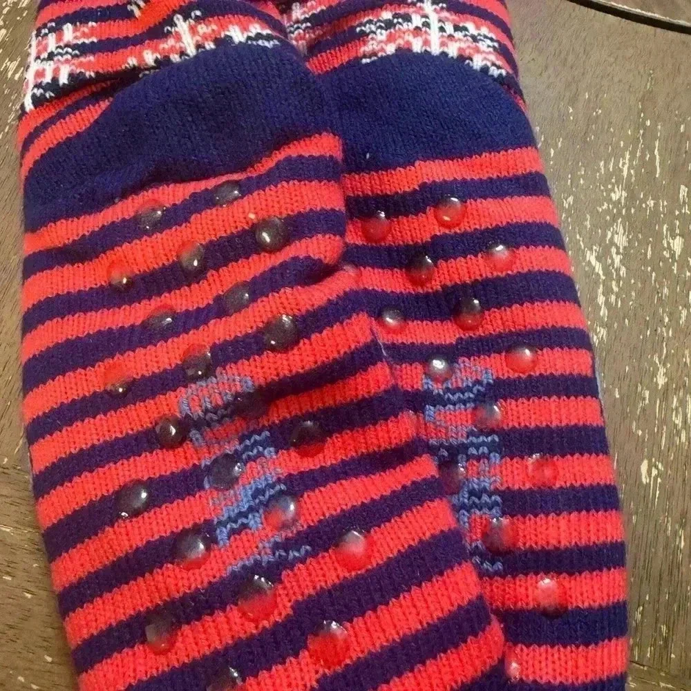 Stitch fuzzy socks